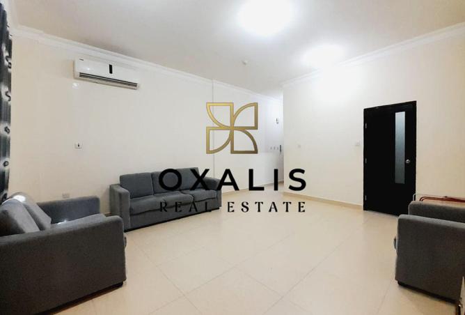 980342 - Property Image 3