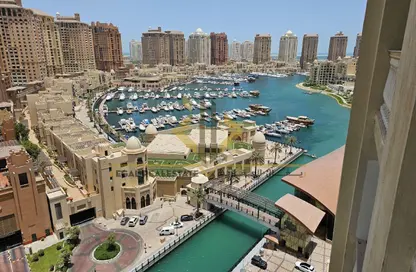 Apartment - 2 Bedrooms - 3 Bathrooms for rent in West Porto Drive - Porto Arabia - The Pearl Island - Doha