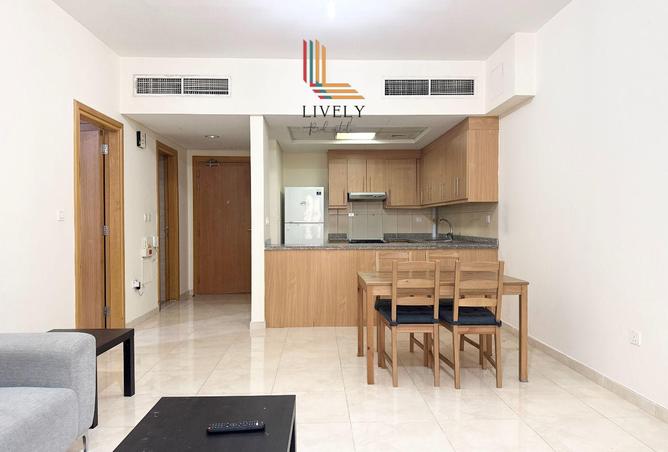 964329 - Property Image 2