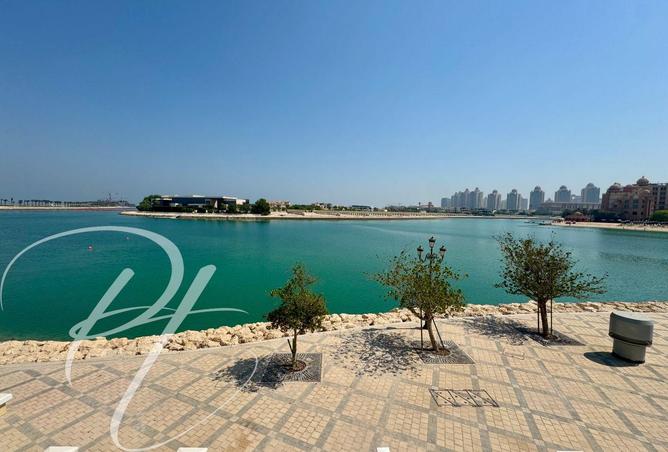 981486 - Property Image 2