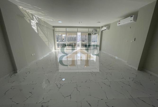 988661 - Property Image 3