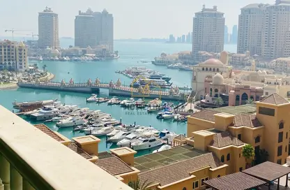 Apartment - 2 Bedrooms - 3 Bathrooms for sale in Porto Arabia - The Pearl Island - Doha