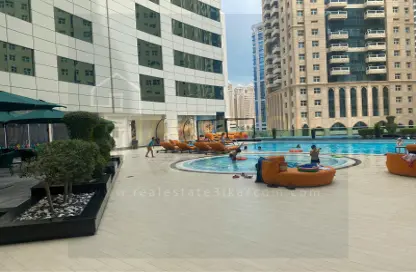 شقة - 2 غرف نوم - 3 حمامات للايجار في الخليج الجنوبي - الخليج الغربي - الدوحة