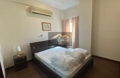 Apartment - 1 Bedroom - 2 Bathrooms for rent in Musheireb - Musheireb - Doha