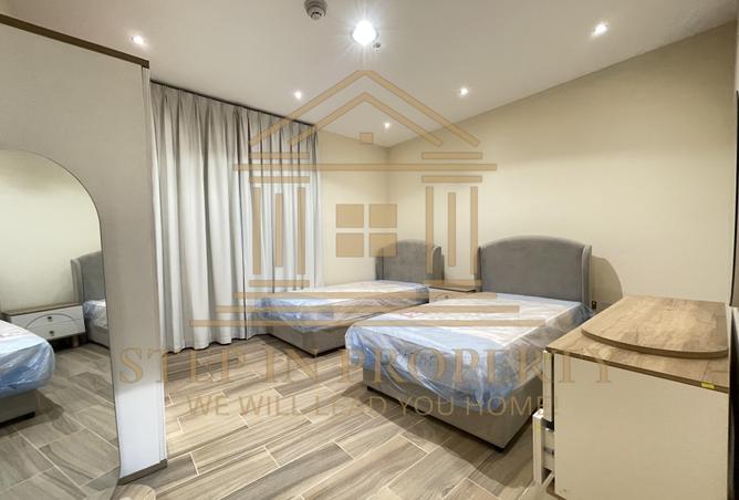 964233 - Property Image 3