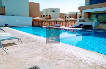 مجمع سكني - 6 غرف نوم - 5 حمامات للايجار في أبو هامور - الدوحة