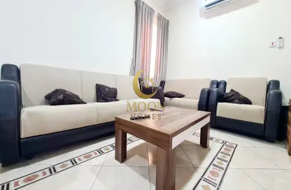 Apartment - 2 Bedrooms - 2 Bathrooms for rent in Muntazah 7 - Al Muntazah - Doha
