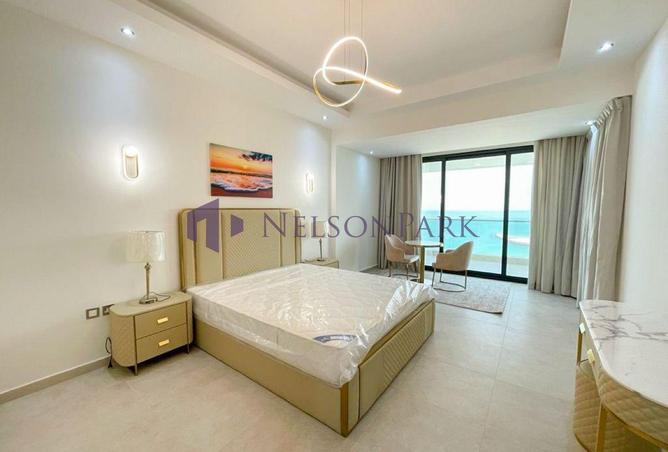 932551 - Property Image 2
