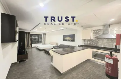 Apartment - Studio - 1 Bathroom for rent in Sabban Towers - Porto Arabia - The Pearl Island - Doha