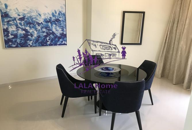 880124 - Property Image 2
