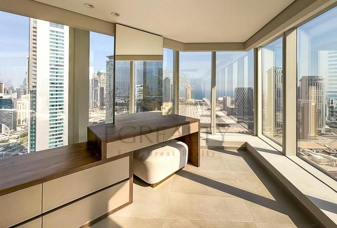 982079 - Property Image 2