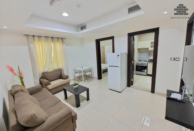 998213 - Property Image 2