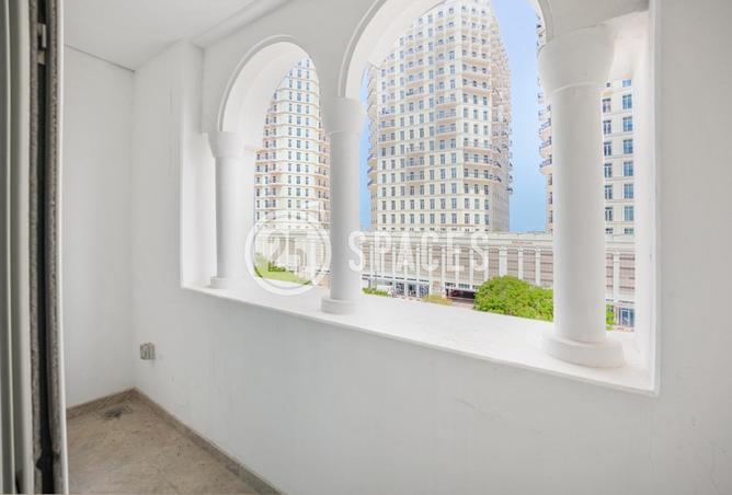 948227 - Property Image 3