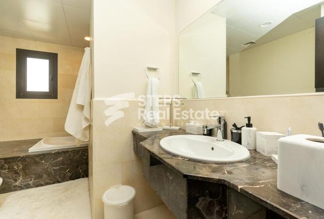 975793 - Property Image 3