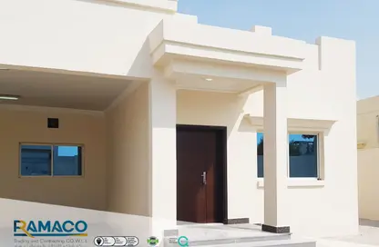 Villa - 3 Bedrooms - 3 Bathrooms for rent in Ain Khaled - Doha