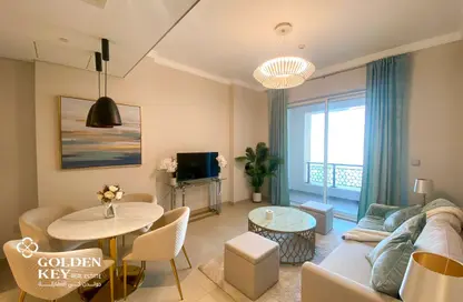 Apartment - 1 Bedroom - 2 Bathrooms for rent in Viva West - Viva Bahriyah - The Pearl Island - Doha