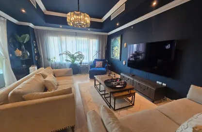 Apartment - 2 Bedrooms - 3 Bathrooms for sale in Marina Gate - Porto Arabia - The Pearl Island - Doha