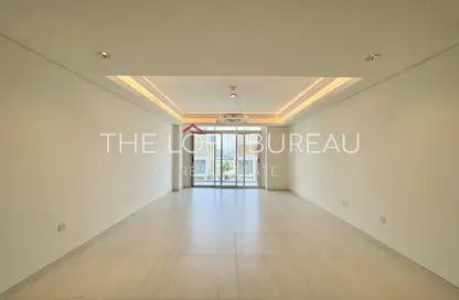 Apartment - 2 Bedrooms - 3 Bathrooms for sale in Gewan Island - The Pearl Island - Doha