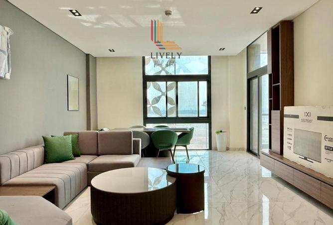 975853 - Property Main Image