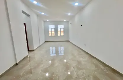 شقة - 2 غرف نوم - 2 حمامات للايجار في برج أسباير - الوعب - الوعب - الدوحة