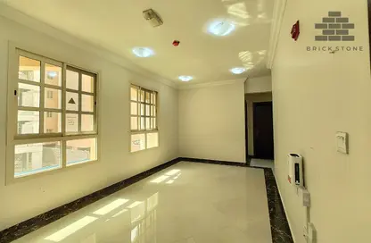 Apartment - 2 Bedrooms - 3 Bathrooms for rent in Hiteen Street - Al Muntazah - Doha