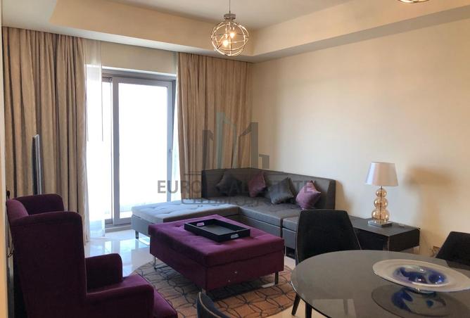 967416 - Property Image 2