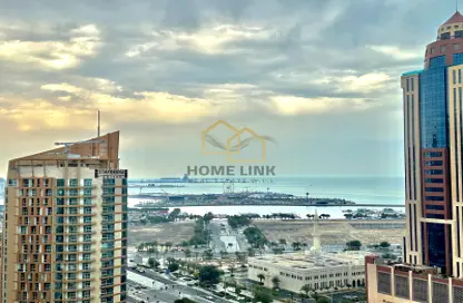 Apartment - 2 Bedrooms - 2 Bathrooms for rent in Marina Tower 21 - Marina District - Lusail