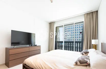 Apartment - 3 Bedrooms - 4 Bathrooms for sale in Viva East - Viva Bahriyah - The Pearl Island - Doha
