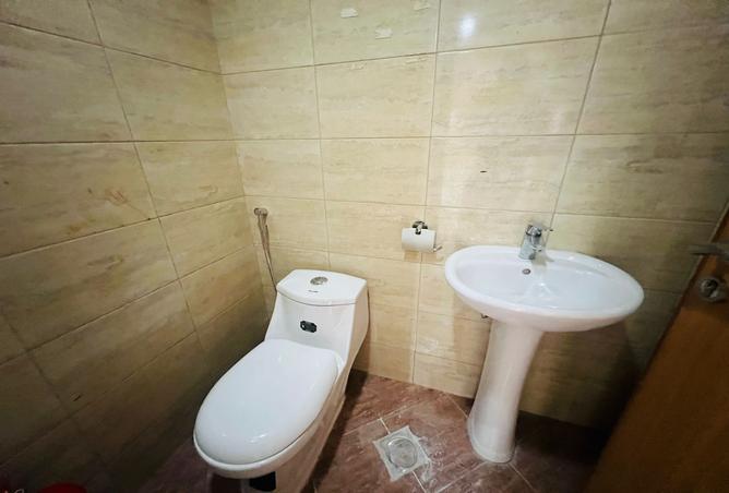 935708 - Property Image 3