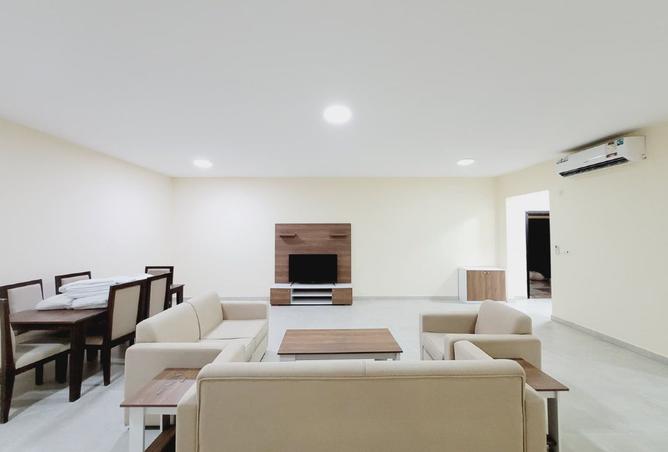 978958 - Property Image 2