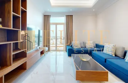 Apartment - 2 Bedrooms - 3 Bathrooms for rent in Floresta Gardens - Floresta Gardens - The Pearl Island - Doha