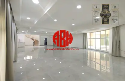Villa - 5 Bedrooms - 6 Bathrooms for rent in West Bay Lagoon Villas - West Bay Lagoon - West Bay Lagoon - Doha