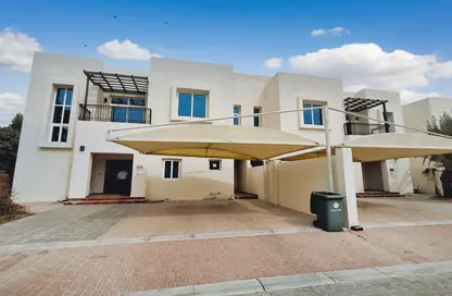 Villa - 3 Bedrooms - 5 Bathrooms for rent in Al Ain Gardens - Ain Khaled - Doha