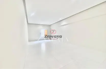 Apartment - 2 Bedrooms - 2 Bathrooms for rent in Al Sadd Road - Al Sadd - Doha