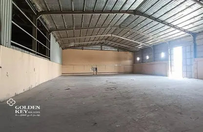 Warehouse - Studio - 7 Bathrooms for rent in Industrial Area 1 - Industrial Area - Doha