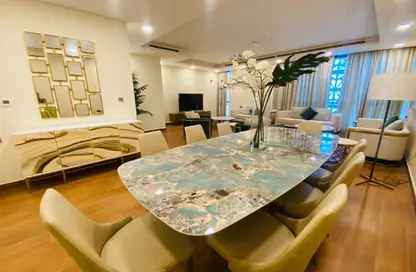 Apartment - 3 Bedrooms - 3 Bathrooms for rent in East Porto Drive - Porto Arabia - The Pearl Island - Doha