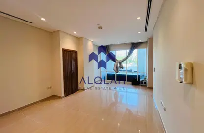 Apartment - 1 Bedroom - 1 Bathroom for rent in Viva West - Viva Bahriyah - The Pearl Island - Doha