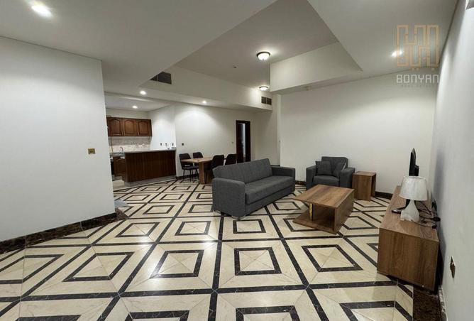 999325 - Property Image 2