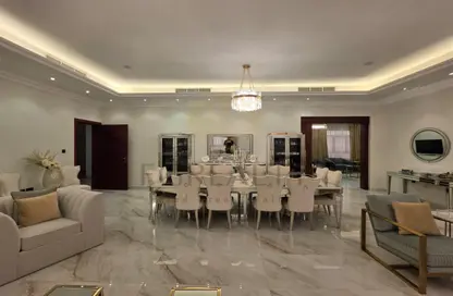 فيلا - 7 غرف نوم - 7 حمامات للبيع في أم صلال علي - أم صلال على - الدوحة