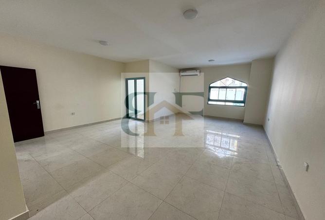 941478 - Property Image 2