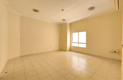 Apartment - 3 Bedrooms - 3 Bathrooms for rent in Muntazah 7 - Al Muntazah - Doha