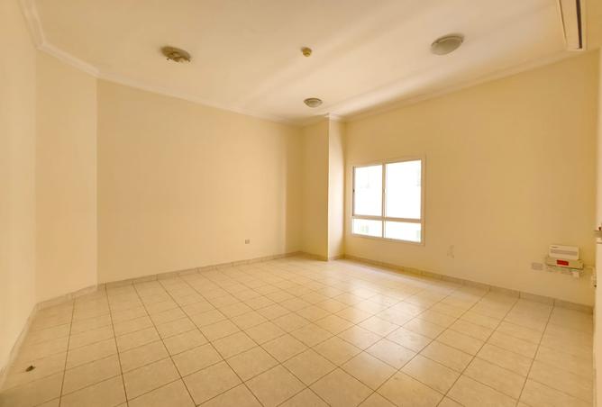 937926 - Property Main Image