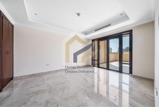 944861 - Property Image 2