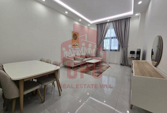 932435 - Property Image 2