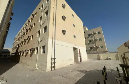 سكن عمال - استوديو - 8 حمامات للايجار في المنطقة الصناعية - المنطقة الصناعية - الدوحة