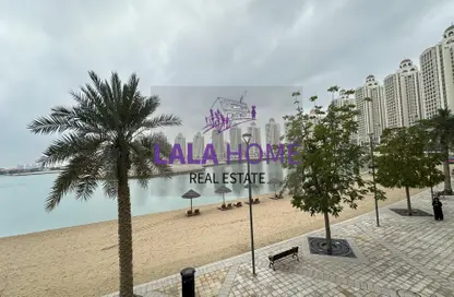 تاون هاوس - 2 غرف نوم - 3 حمامات للايجار في فيفا غرب - فيفا بحرية - جزيرة اللؤلؤة - الدوحة