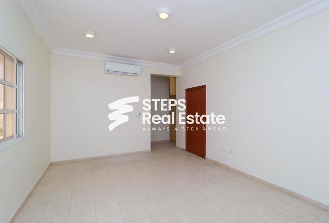 942727 - Property Image 3