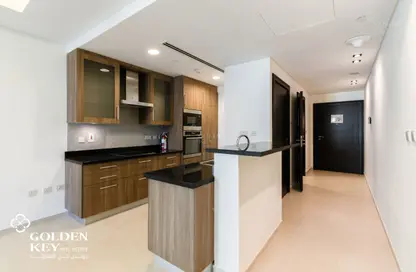 Apartment - Studio - 1 Bathroom for rent in Viva West - Viva Bahriyah - The Pearl Island - Doha