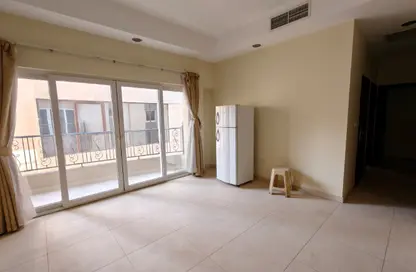 Apartment - 2 Bedrooms - 2 Bathrooms for rent in Anas Street - Fereej Bin Mahmoud North - Fereej Bin Mahmoud - Doha