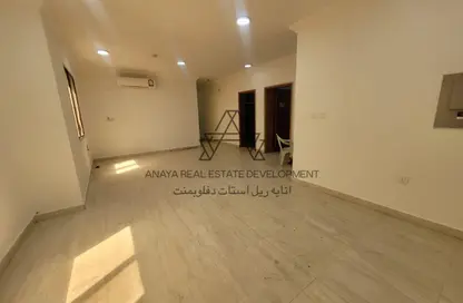 Apartment - 2 Bedrooms - 2 Bathrooms for rent in Al Mansoura - Al Mansoura - Doha